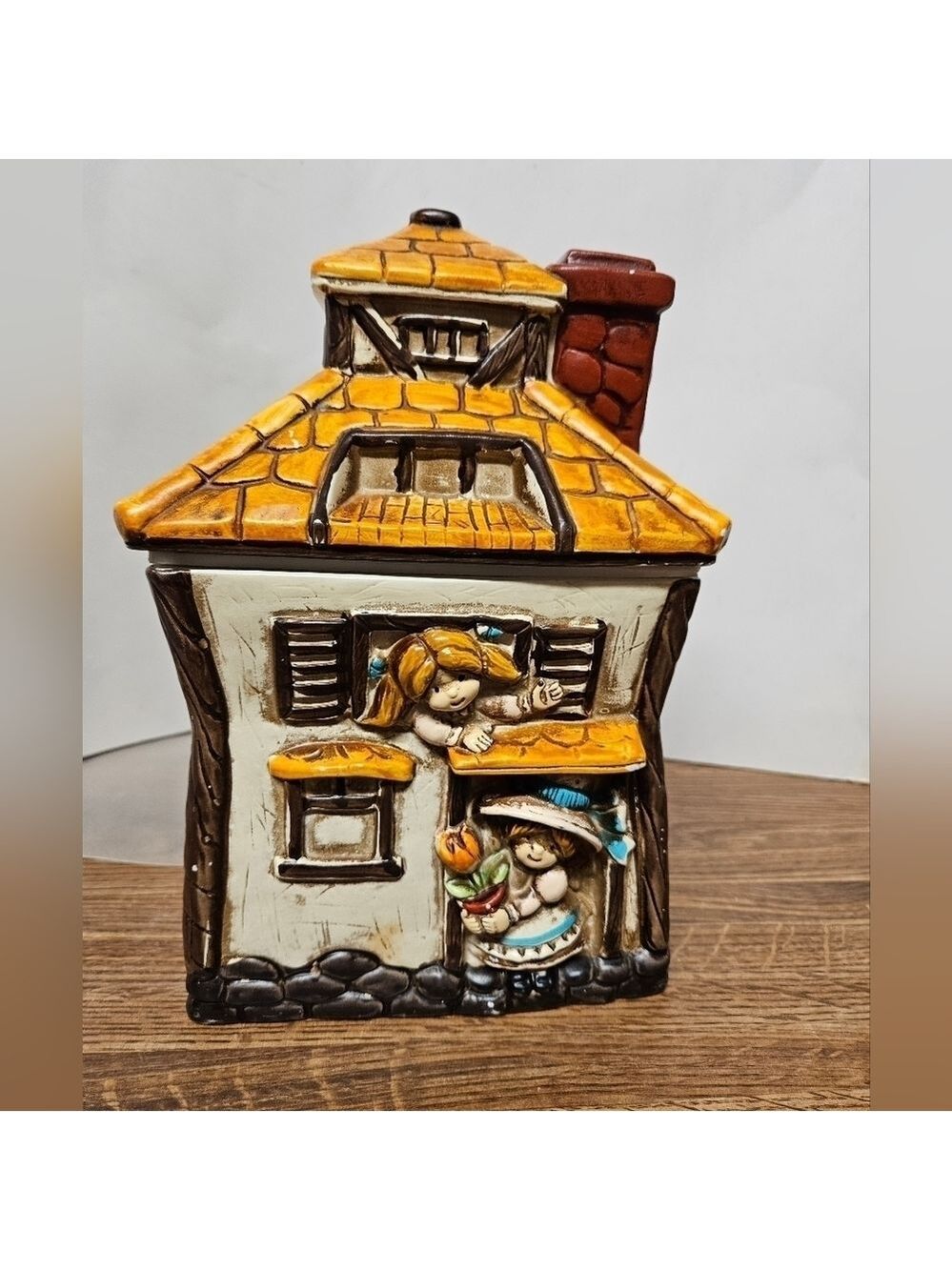Vintage 1993 Giftcraft Ceramic Cottage with Kids Cookie Jar